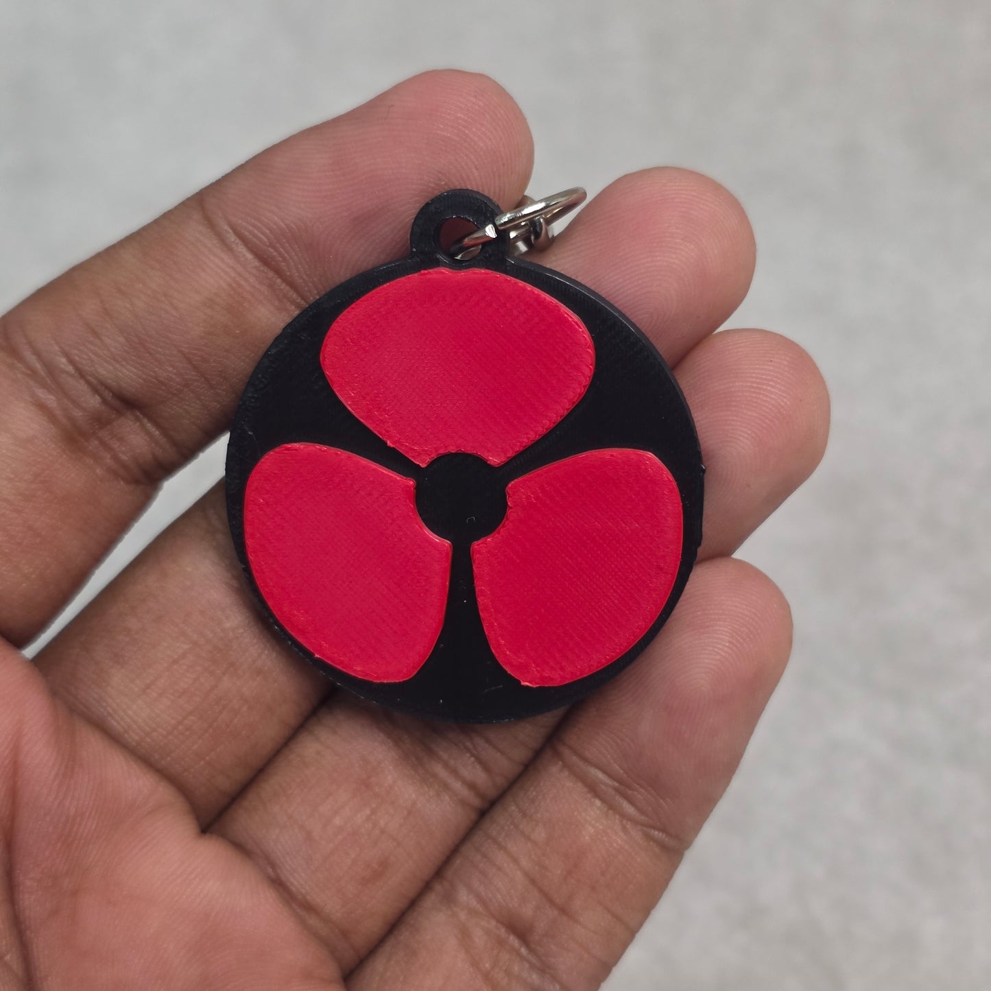 Naori Uchiha Mangekyou Sharingan Keychain | Two Tone Naruto Keyring
