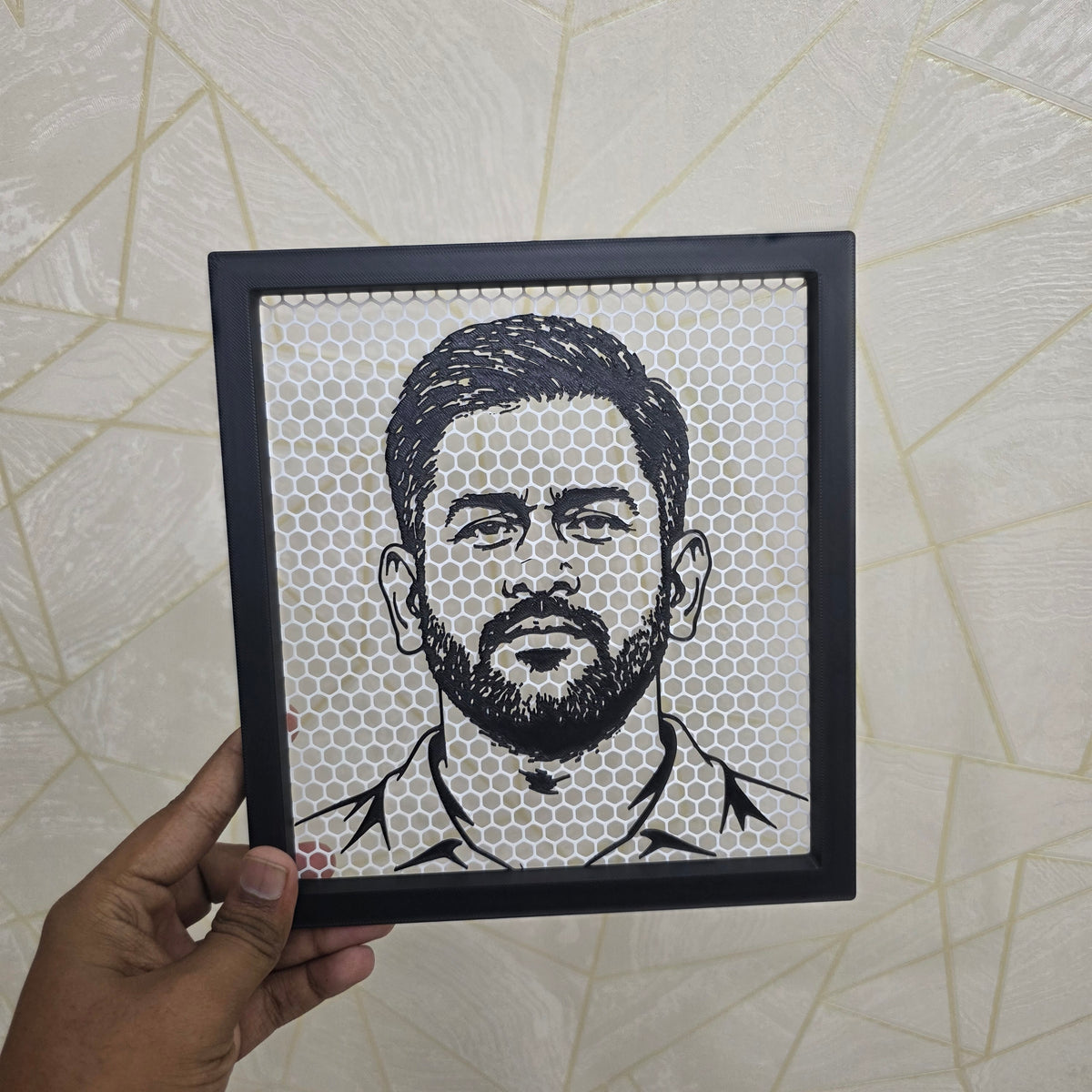 Mahendra Singh Dhoni Hexagonal Net Frame | Hexagonal Net Wall Art