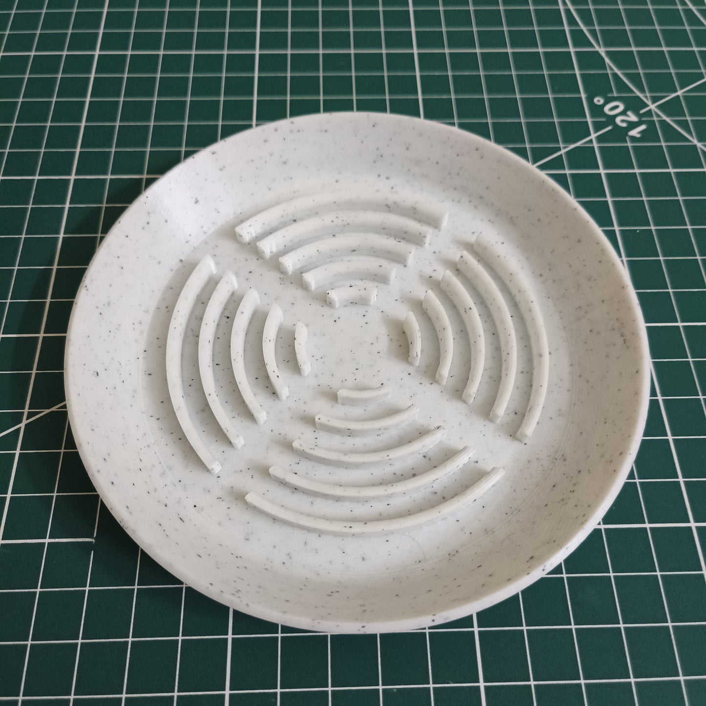 Raised Ripple Drainage Flower Pot Plate - Anti-Waterlogging Base for Planters