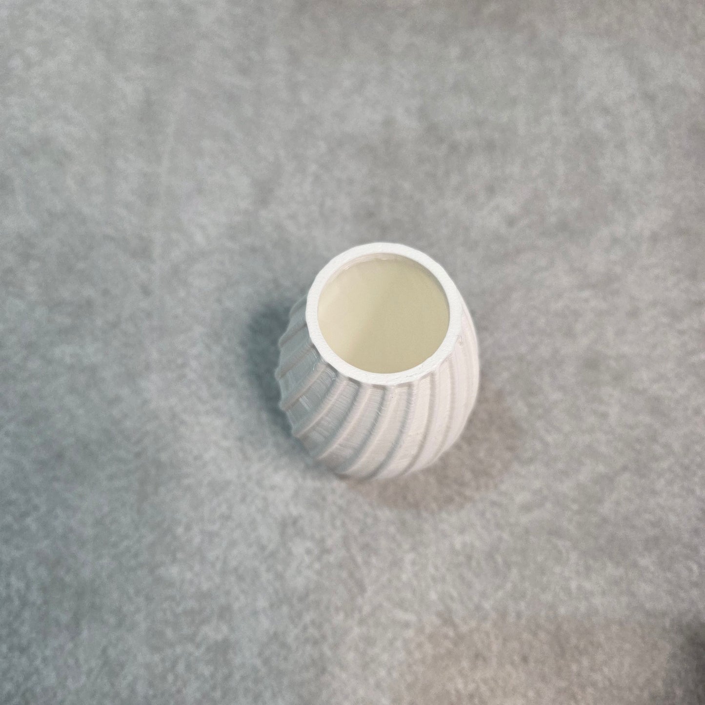 Tiny Egg Shaped Flower Vase | Small Grooved Vase for Desk and Shelf