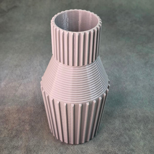 Elegant Tall Ribbed Flower Vase – Modern Minimal Home Decor