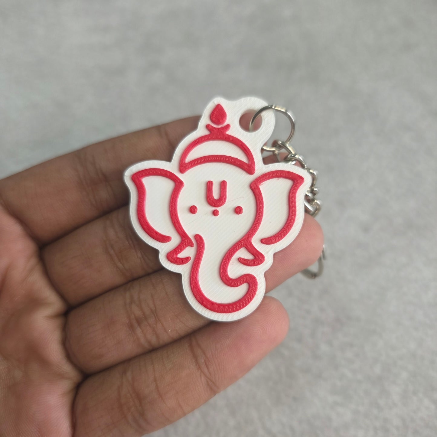 Outline Face Lord Ganesh Keychain | Two Tone Hindu God Ganpati Key Ring