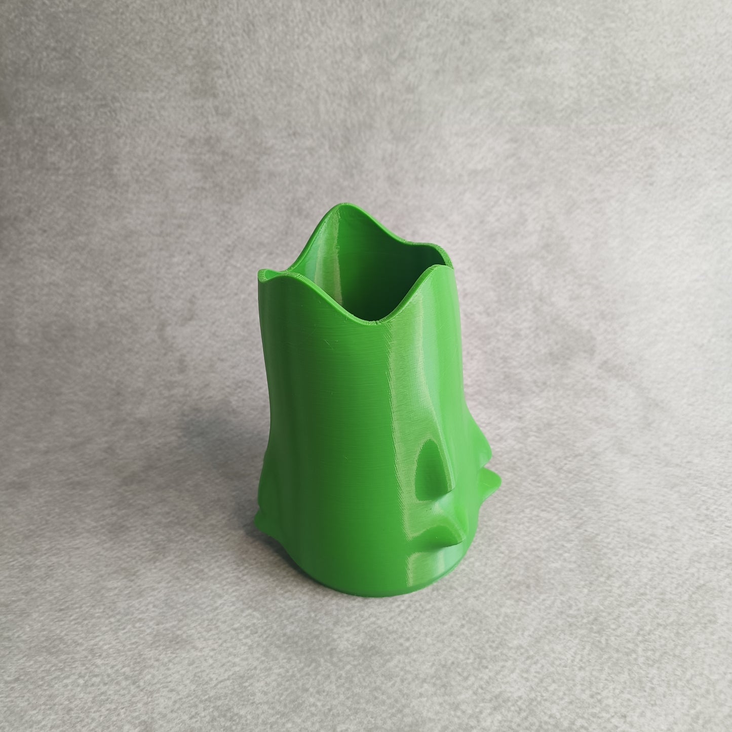 Melting Candle Flower Vase – Drippy Wax Texture Decorative Planter for Home & Office