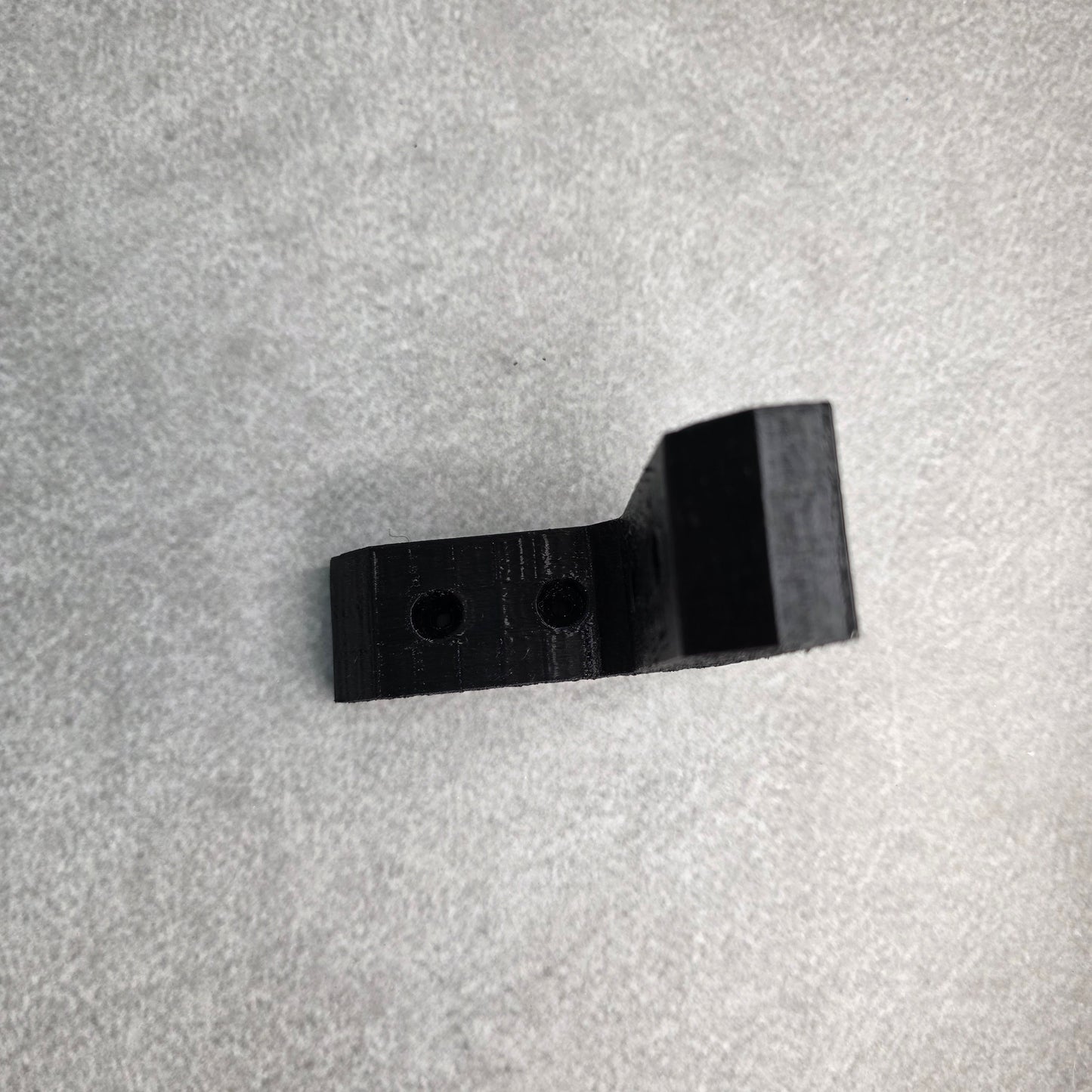 Honeycomb L-Shaped Corner Bracket 80 x 100 mm | Table Top, Wall Shelf & Panel Support