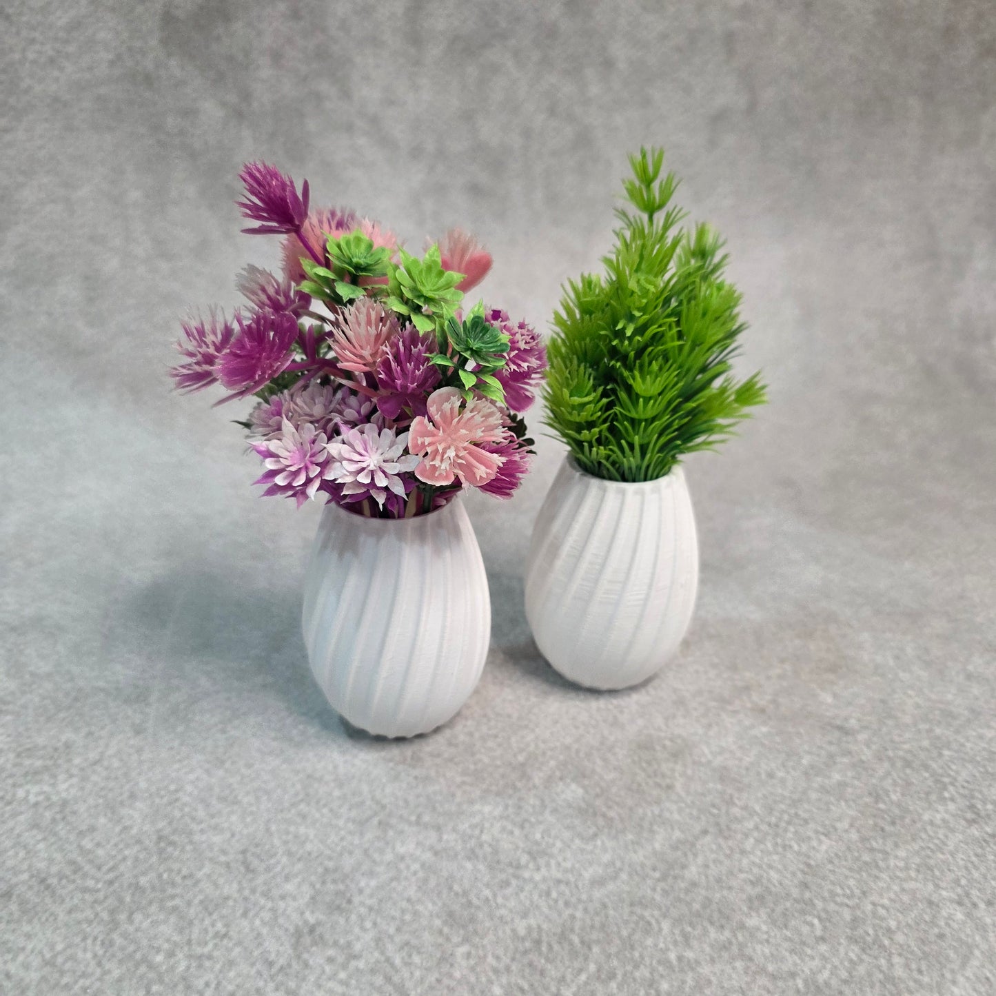 Tiny Egg Shaped Flower Vase | Small Grooved Vase for Desk and Shelf